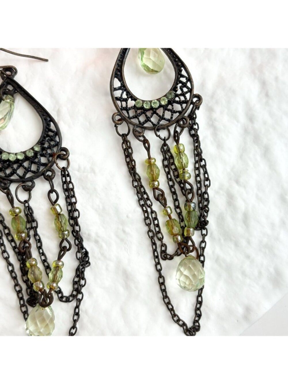 Ultra Dark Silver Toned Green Rhinestone Chandelier Vintage Dangle Earrings - Picture 13 of 13